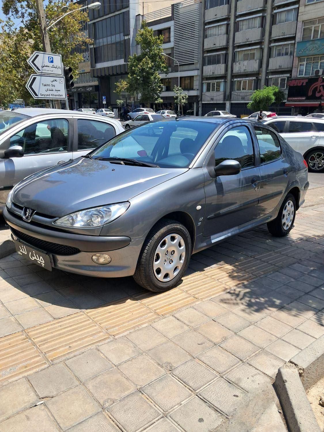 پژو ۲۰۶ صندوق دار v8 - 1398