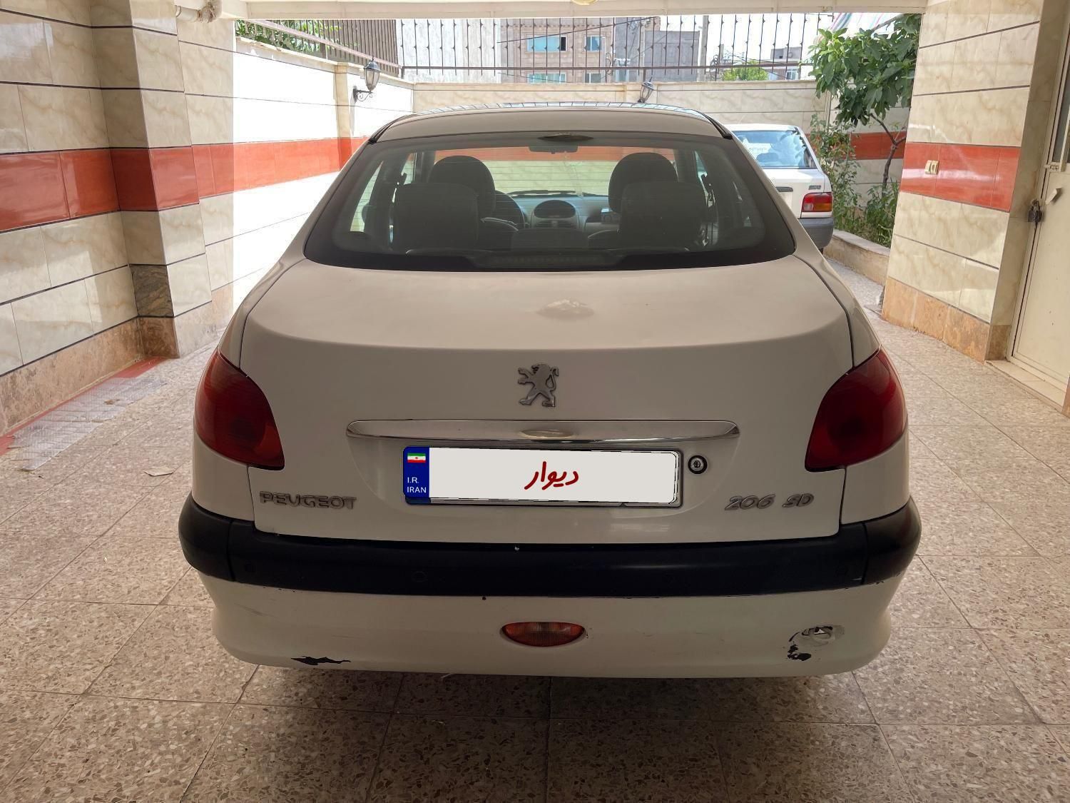 پژو ۲۰۶ صندوق دار v8 - 1390