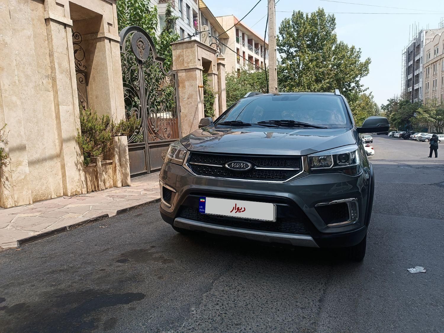 خودرو ام وی ام، X22 آگهی ann_19675425