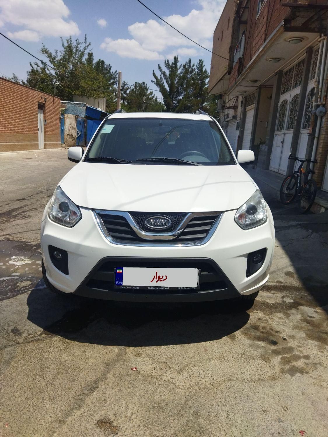 ام وی ام X33 دنده‌ای ساده - 1394