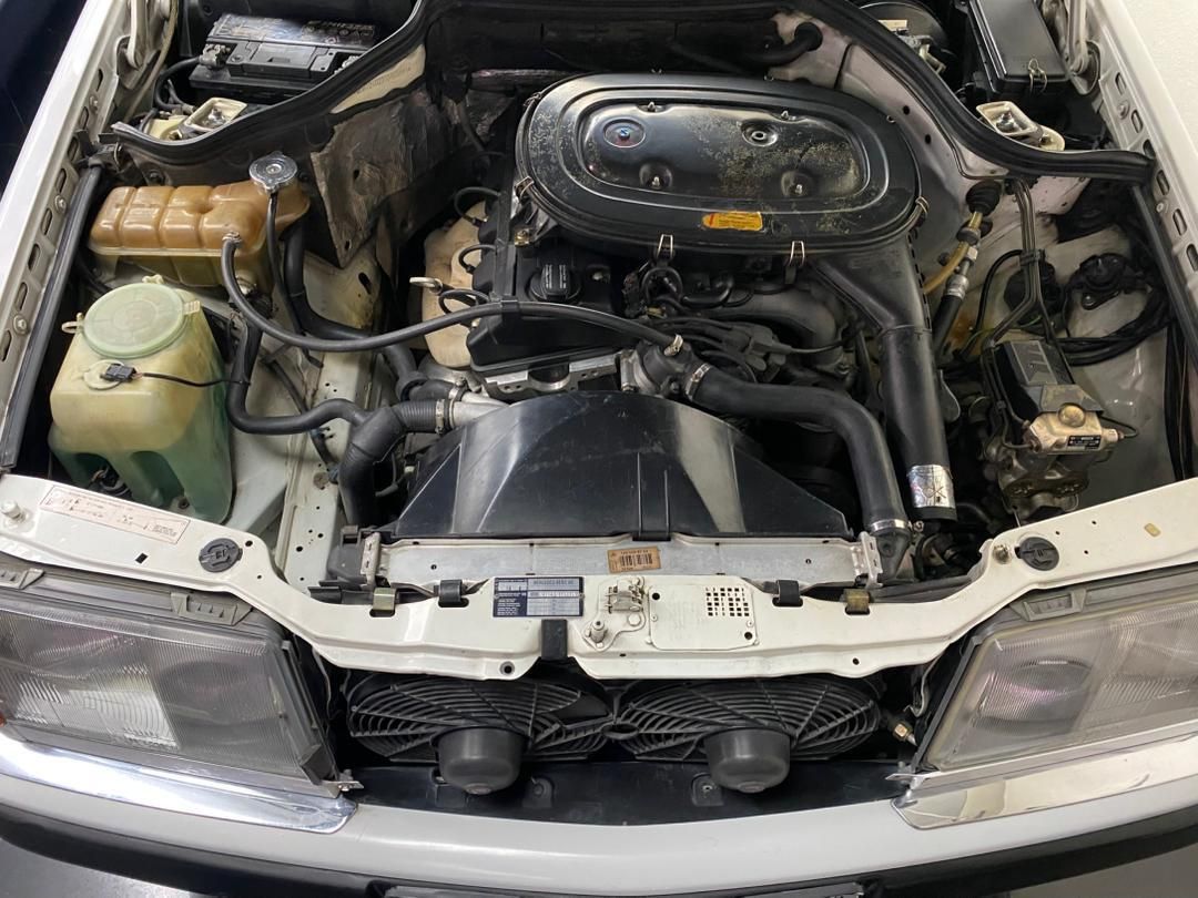 بنز E 230 - 1992