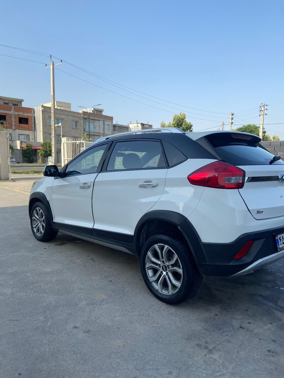 ام وی ام X22 دنده‌ای لاکچری - 1397