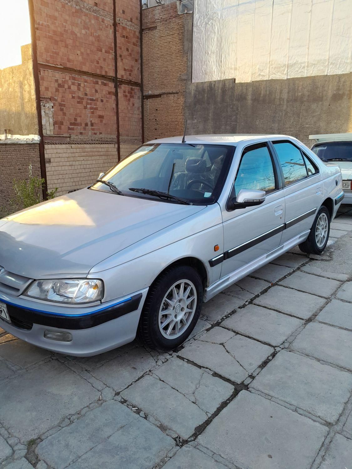 پژو پارس XU7ساده - 1390