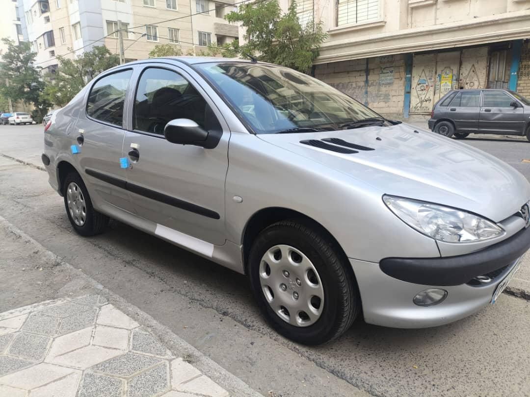 پژو ۲۰۶ صندوق دار v8 - 1393