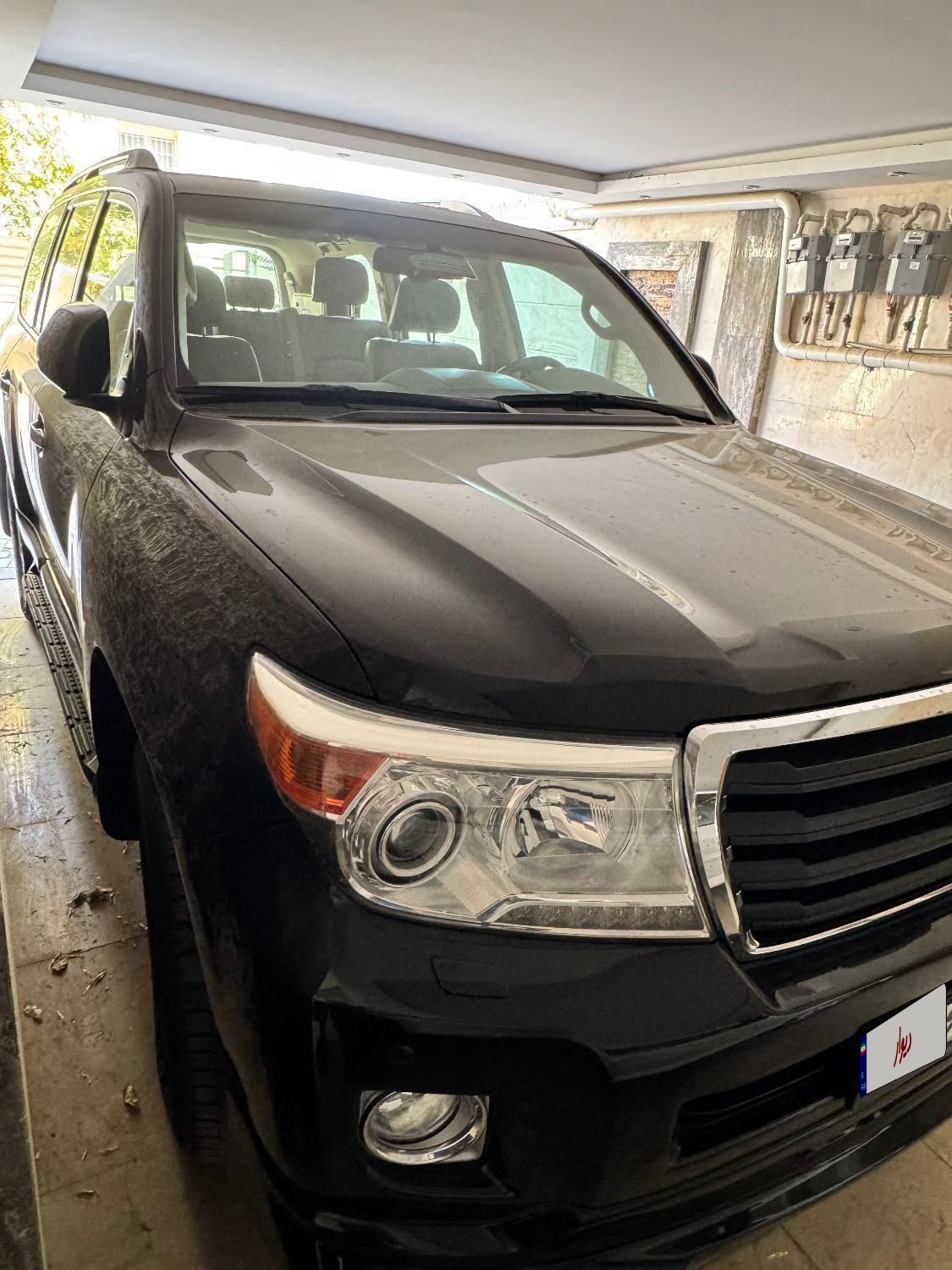 تویوتا لندکروز VXR نسل ۵ - 2013