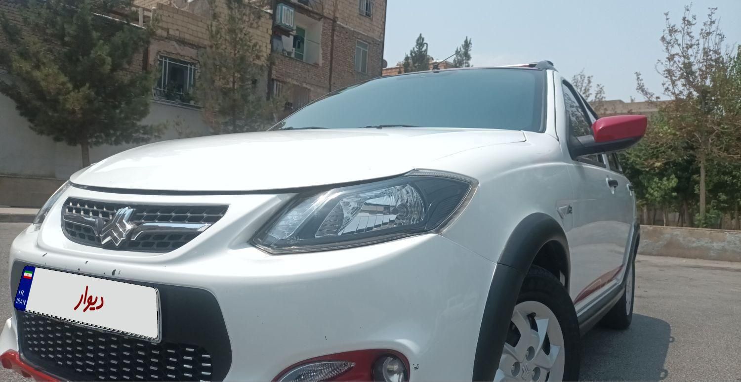 خودرو کوییک، R آگهی ann_19678802