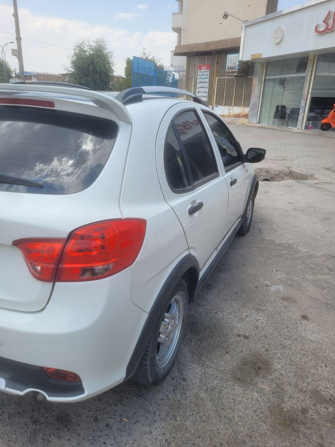 خودرو کوییک، R آگهی ann_19679021
