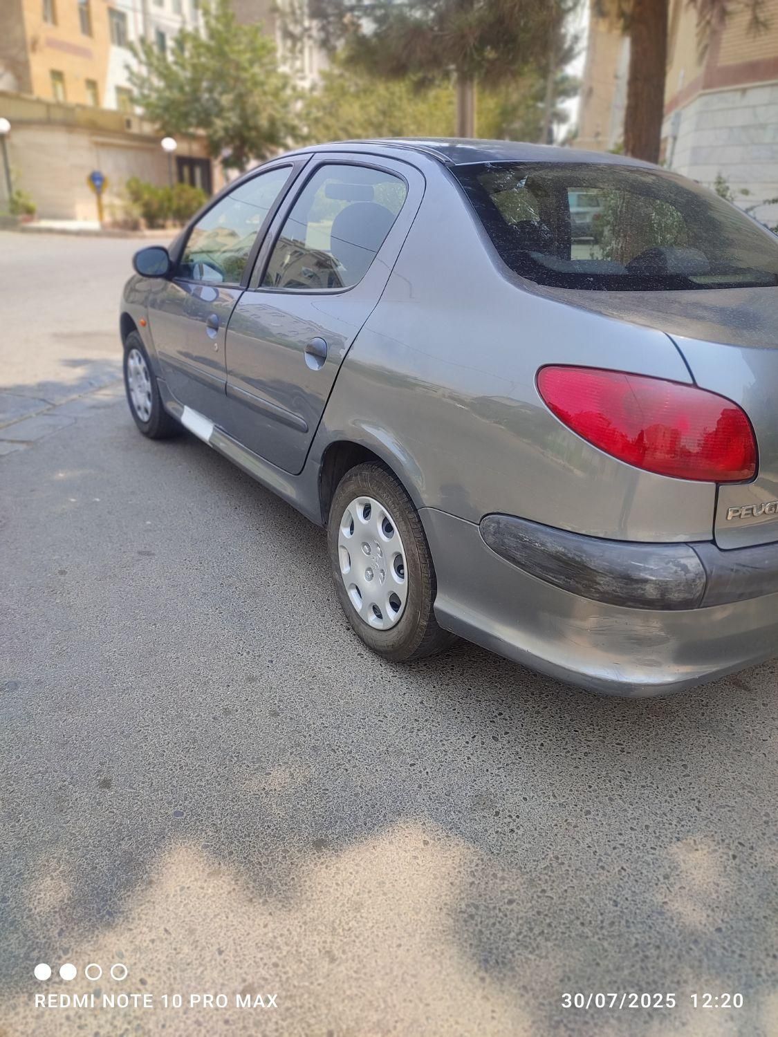 پژو ۲۰۶ صندوق دار v1 - 1388