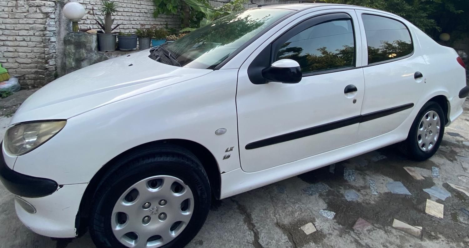 پژو ۲۰۶ صندوق دار v8 - 1395
