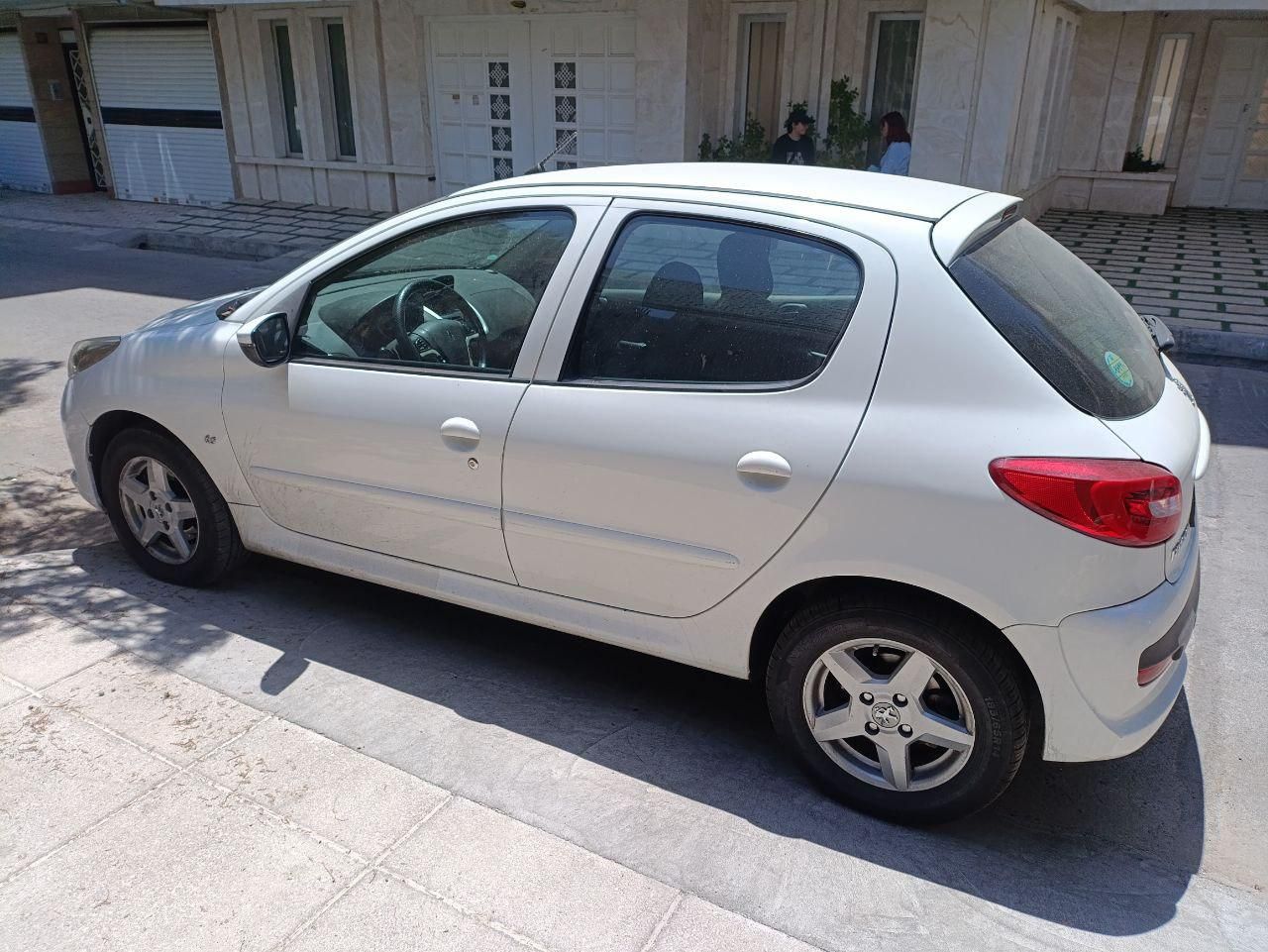 خودرو پژو، 207 آگهی ann_19680175