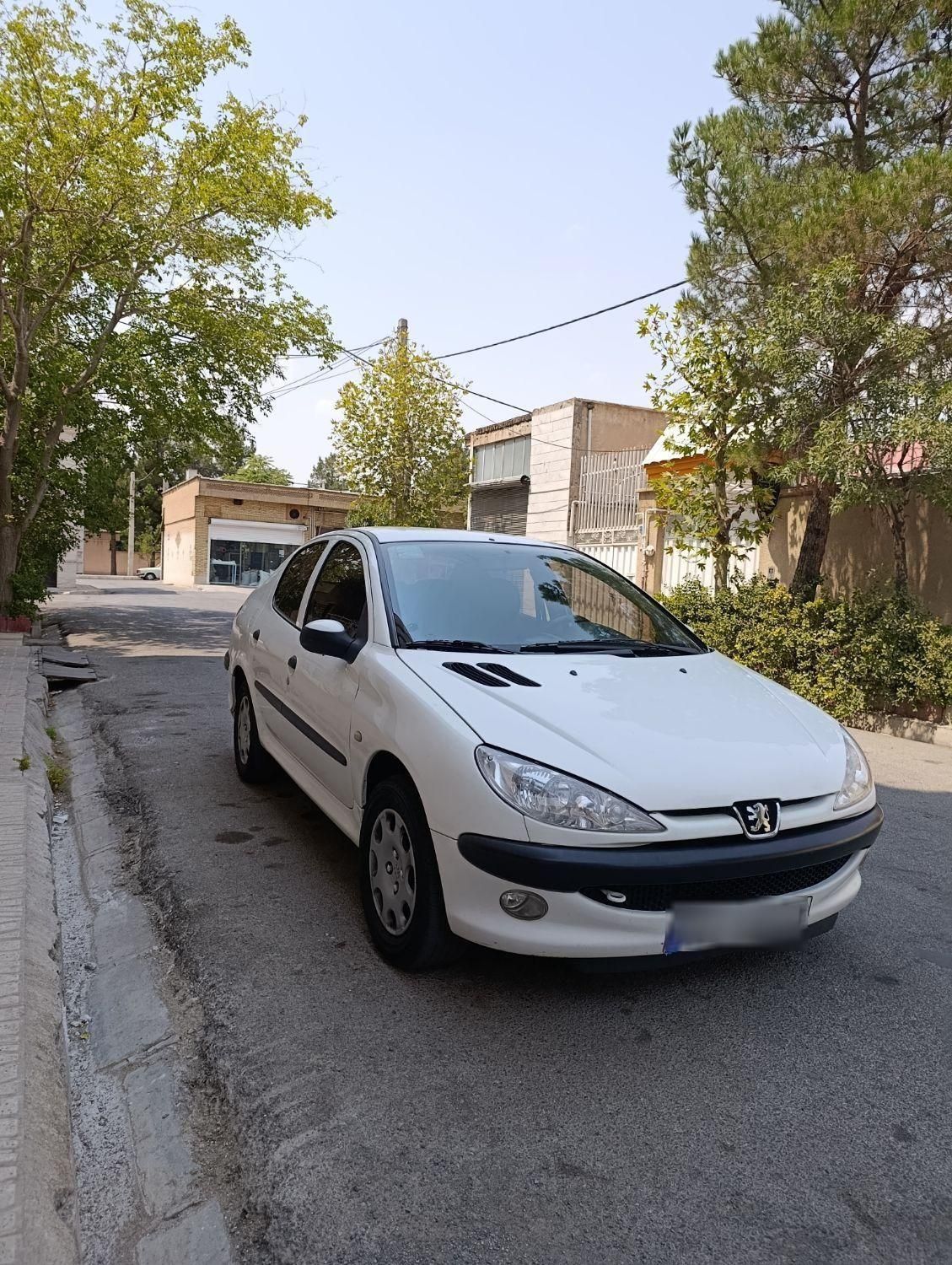 خودرو پژو، ۲۰۶ صندوق دار آگهی ann_19681271