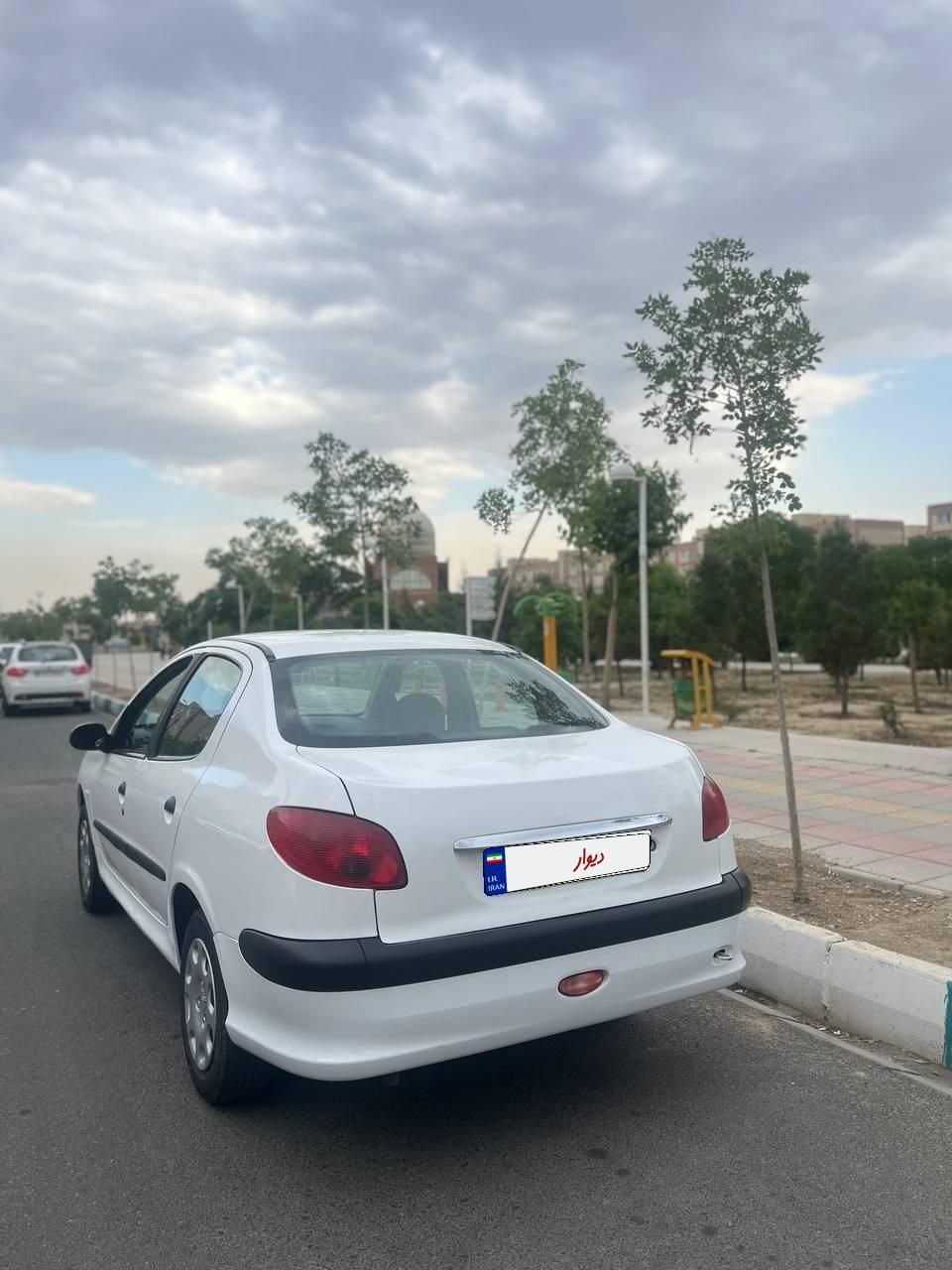 پژو 206 تیپ 2 - 1390