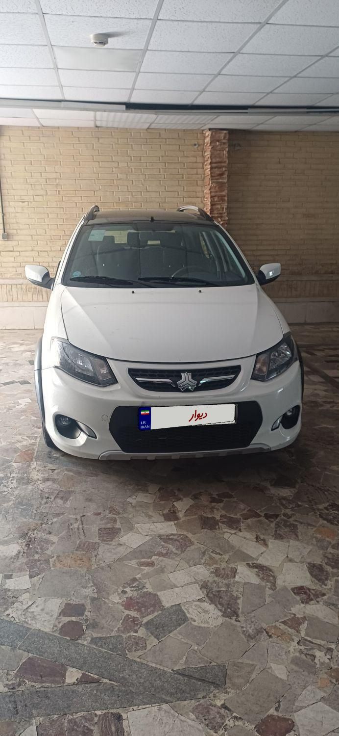 خودرو کوییک، R آگهی ann_19681383