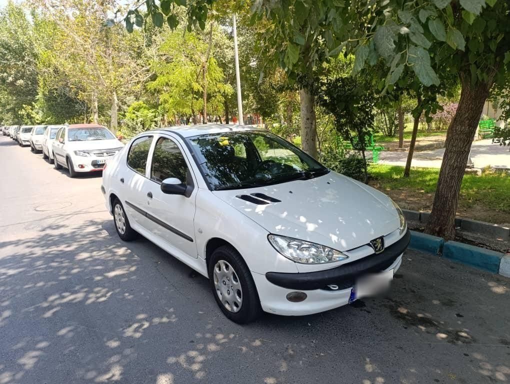 پژو ۲۰۶ صندوق دار v8 - 1395