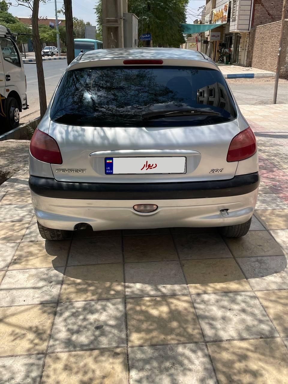 پژو 206 تیپ 3 - 1383