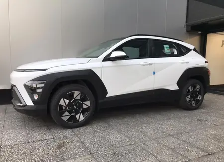 هیوندای کونا 2.0 لیتر - 2025