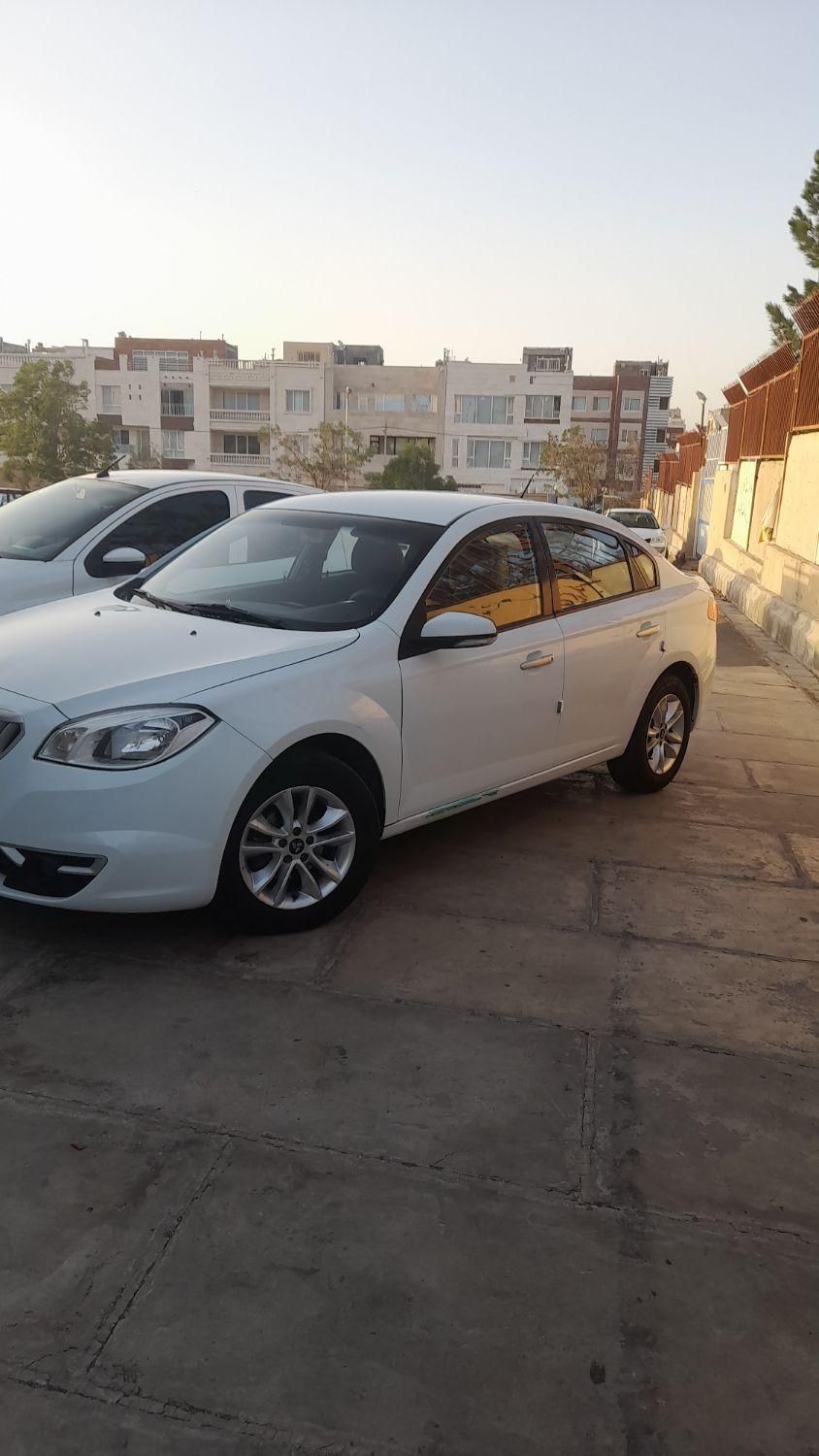 برلیانس H330 دنده‌ای 1500 - 1397