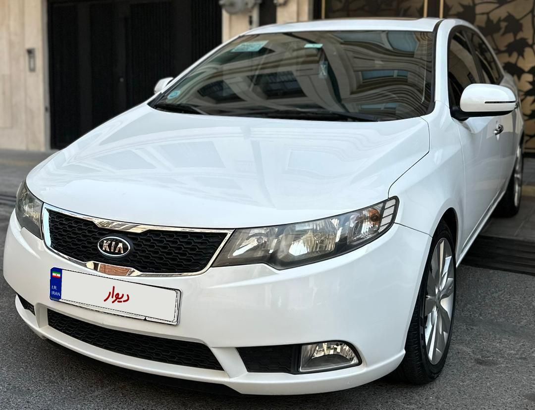 کیا سراتو 2.0 لیتر اتوماتیک GT لاین - 2011