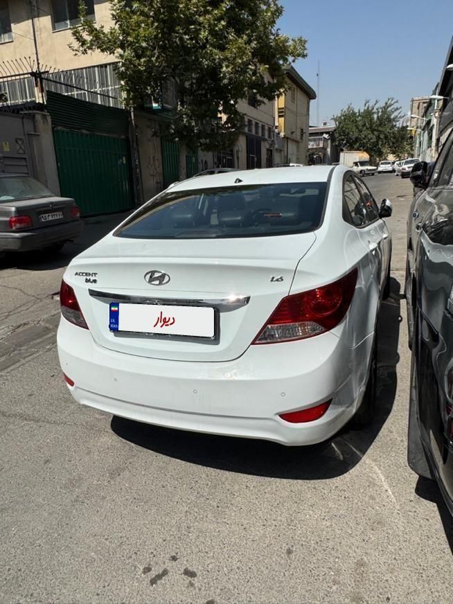 هیوندای اکسنت 1.6 لیتر بلو - 2014