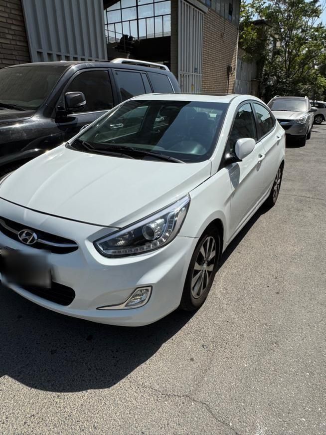 هیوندای اکسنت 1.6 لیتر بلو - 2014