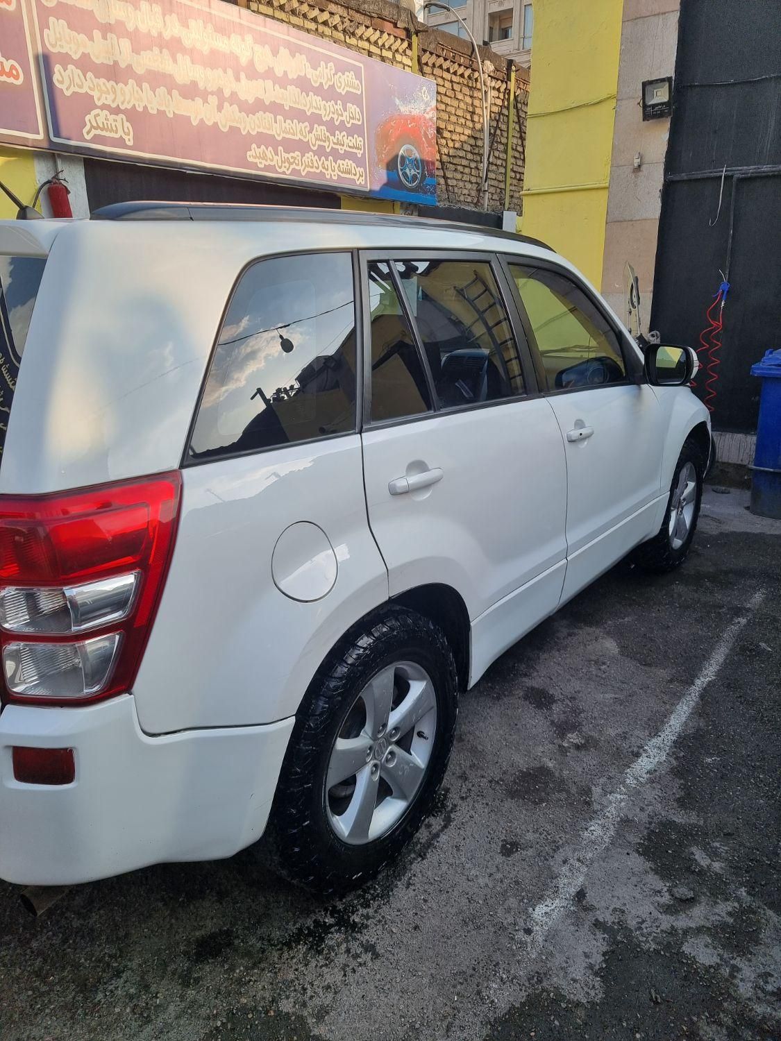 سوزوکی ویتارا ایران خودرو 2400 اتوماتیک - 1389