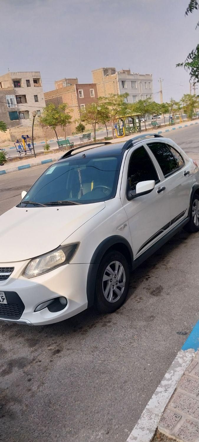 خودرو کوییک، R آگهی ann_19686309