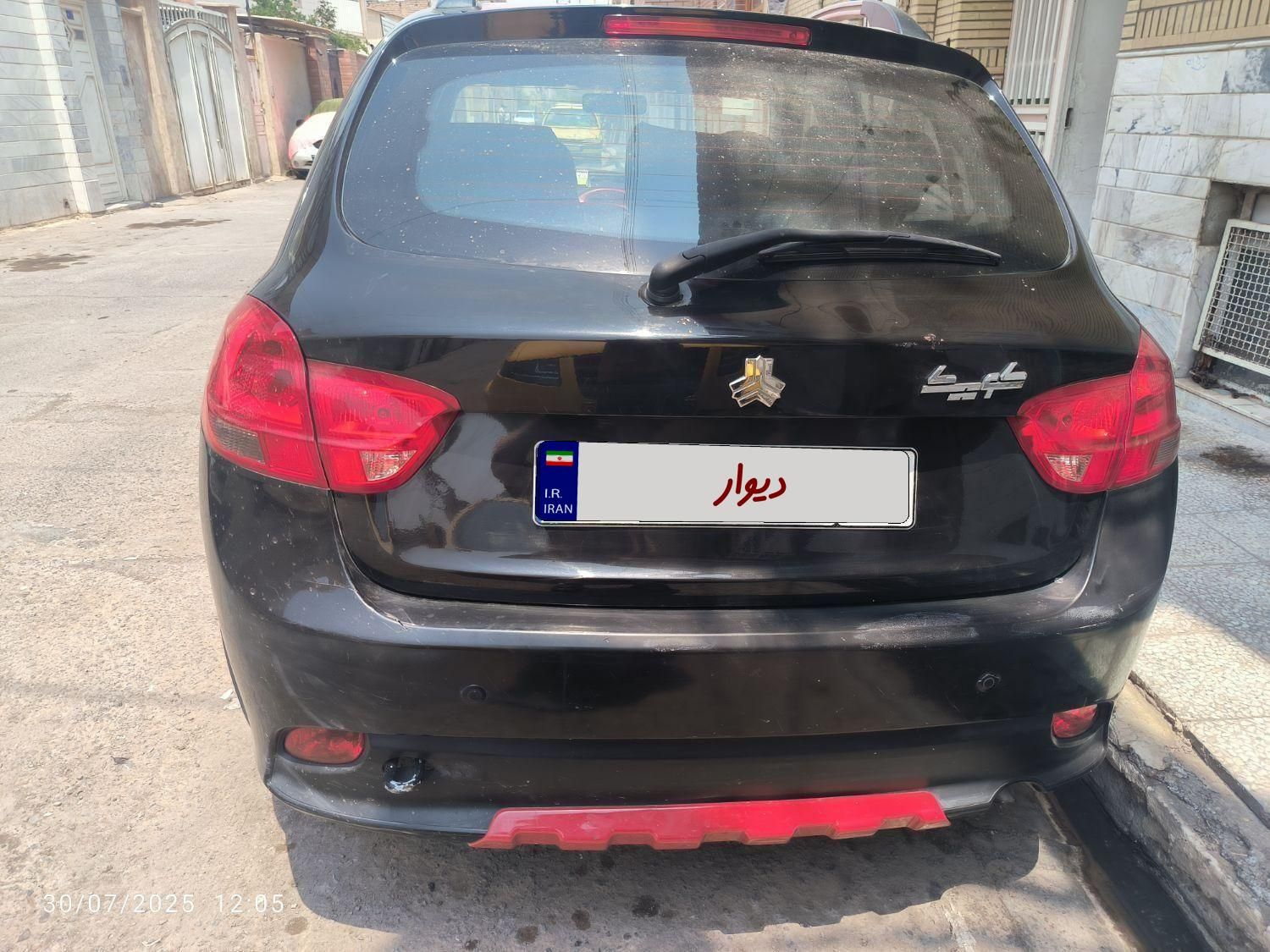 خودرو کوییک، R آگهی ann_19686393