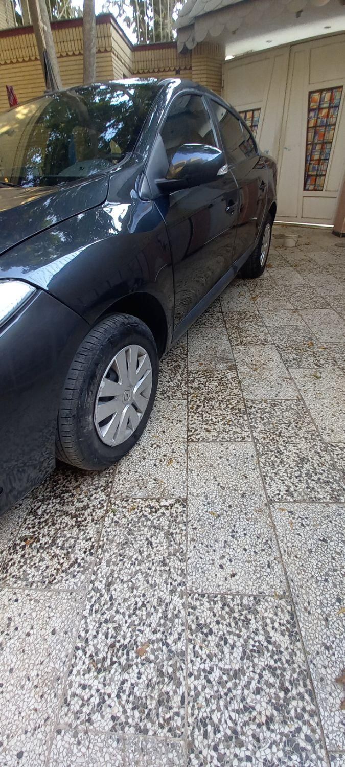 خودرو رنو، فلوئنس آگهی ann_19687211