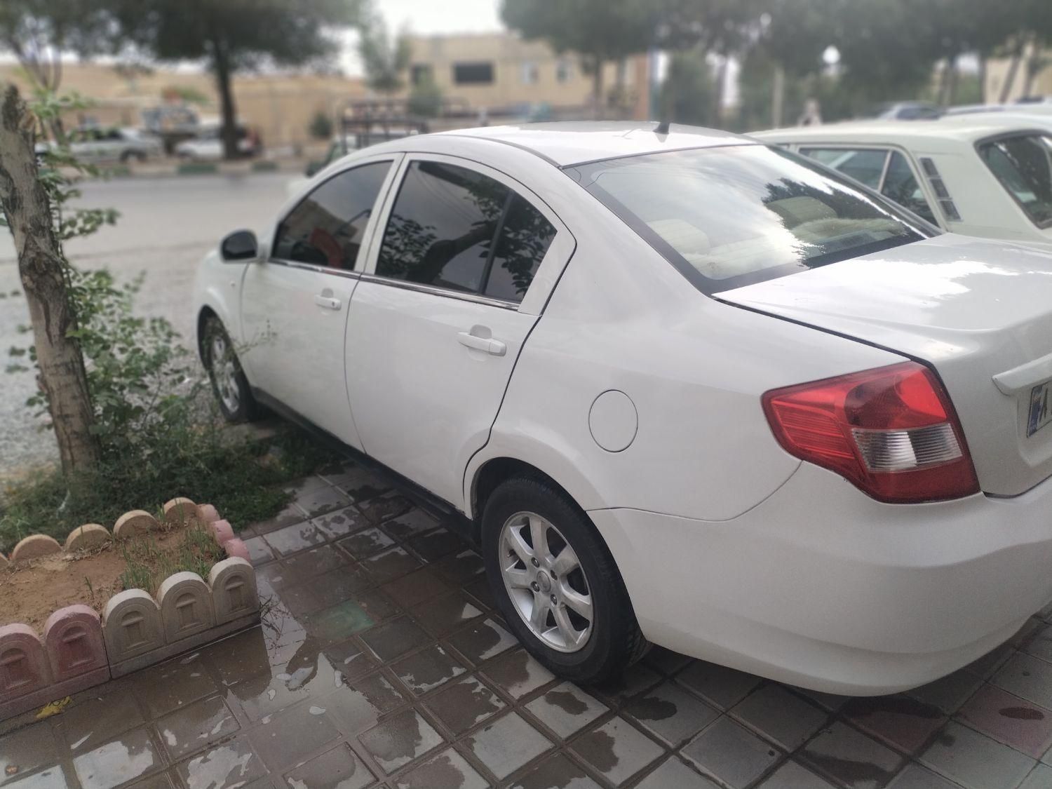 ام وی ام 550 دنده‌ای - 1395