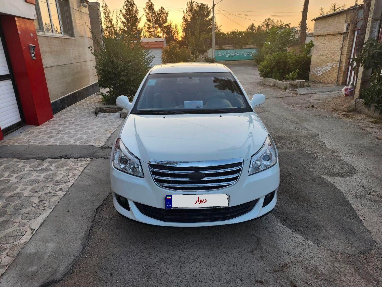 ام وی ام 550 اتوماتیک - 1395