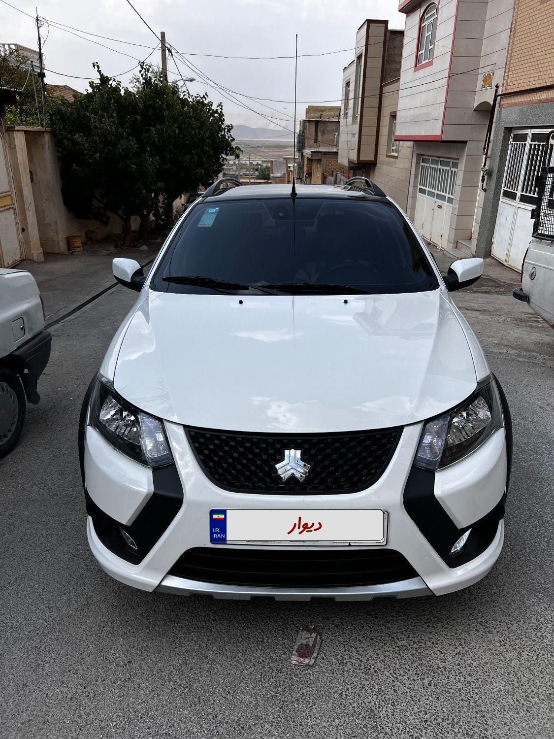 خودرو کوییک، R آگهی ann_19688782
