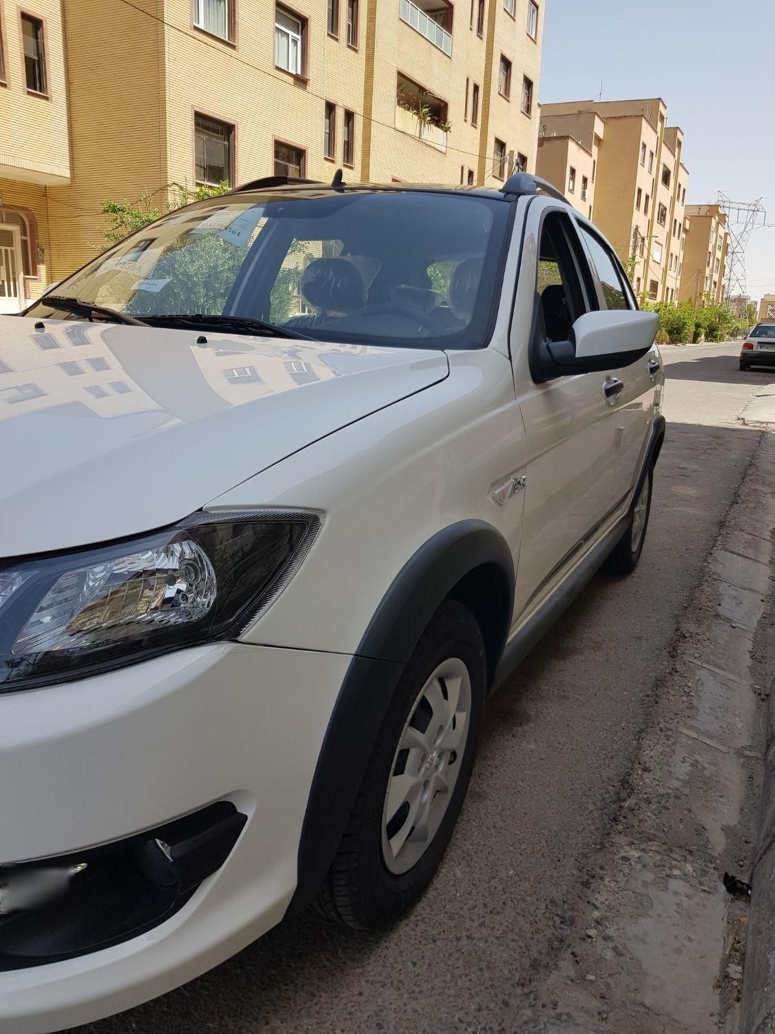 خودرو کوییک، R آگهی ann_19689524
