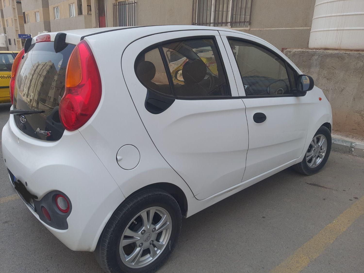 خودرو ام وی ام، 110S آگهی ann_19689567