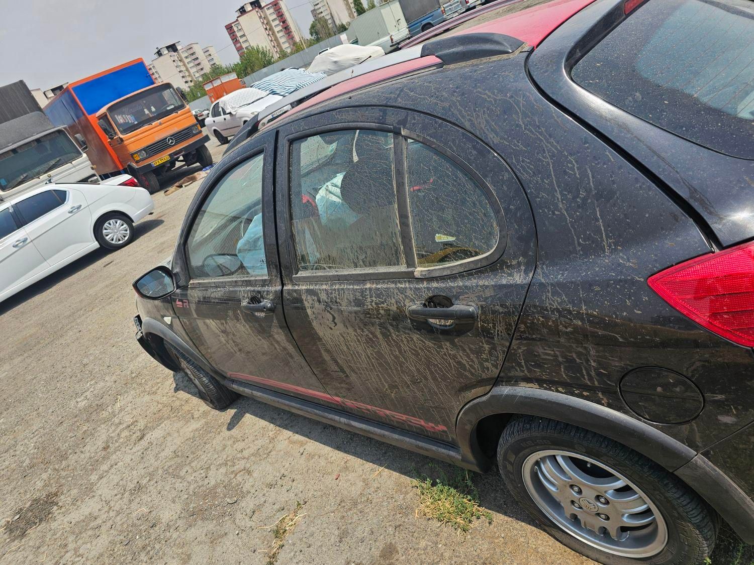 کوییک R دنده‌ای - 1399