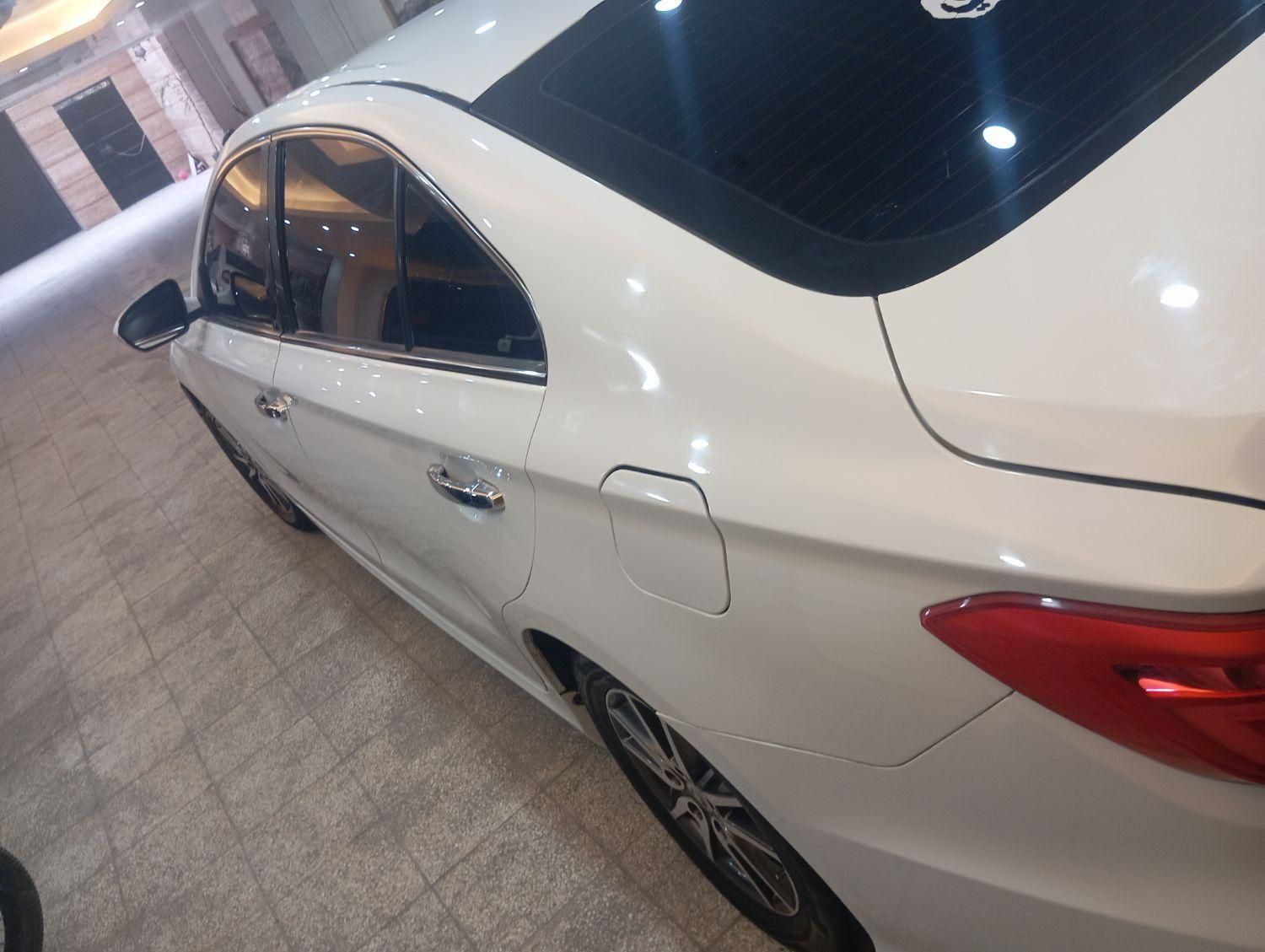 لیفان 820 اتوماتیک - 1395