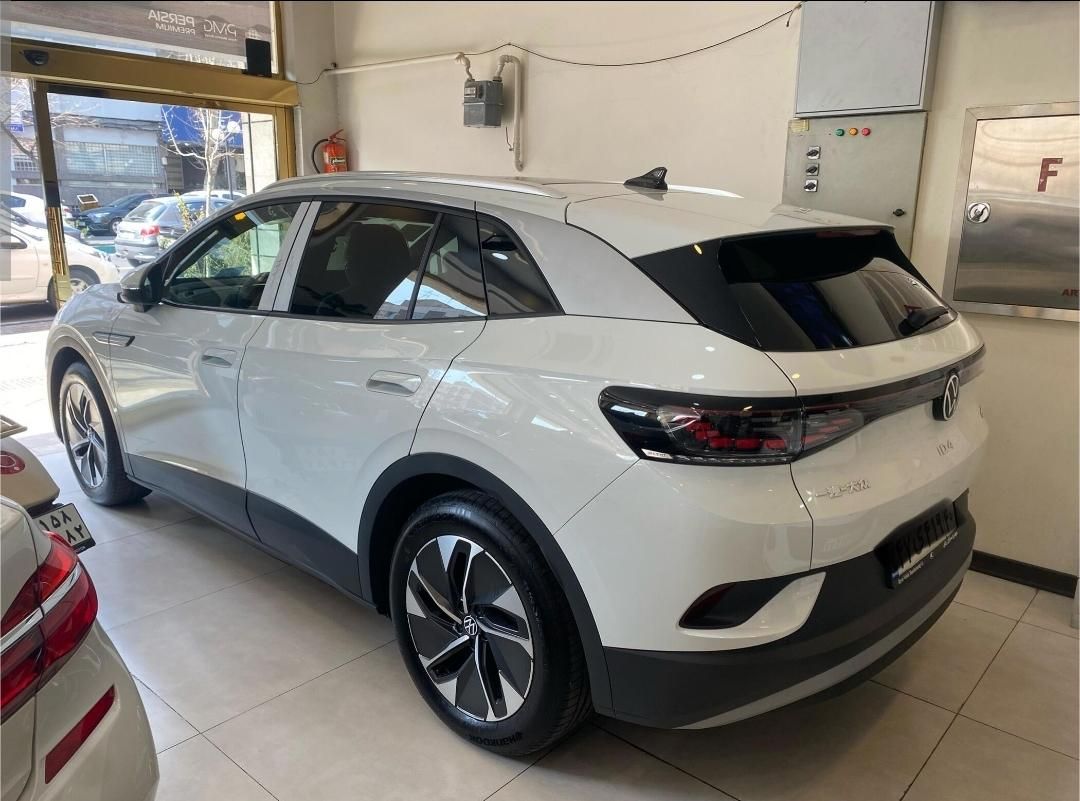 فولکس گلف GTI - 2024