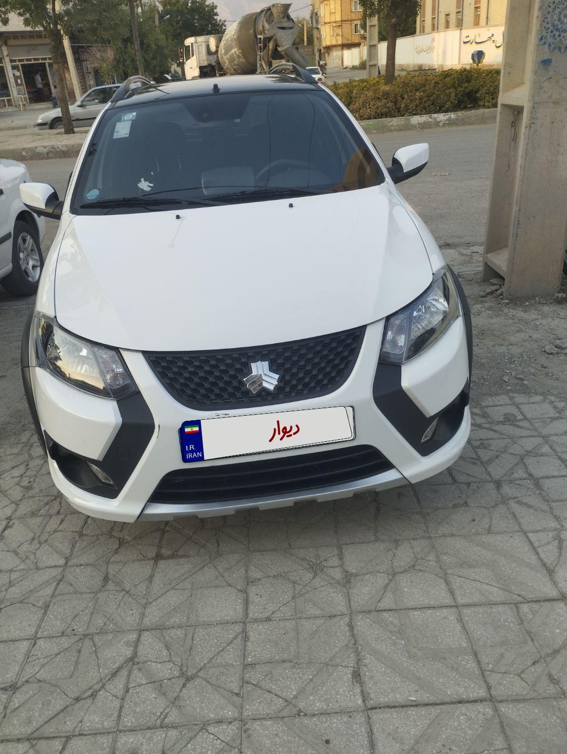 خودرو کوییک، R آگهی ann_19690703