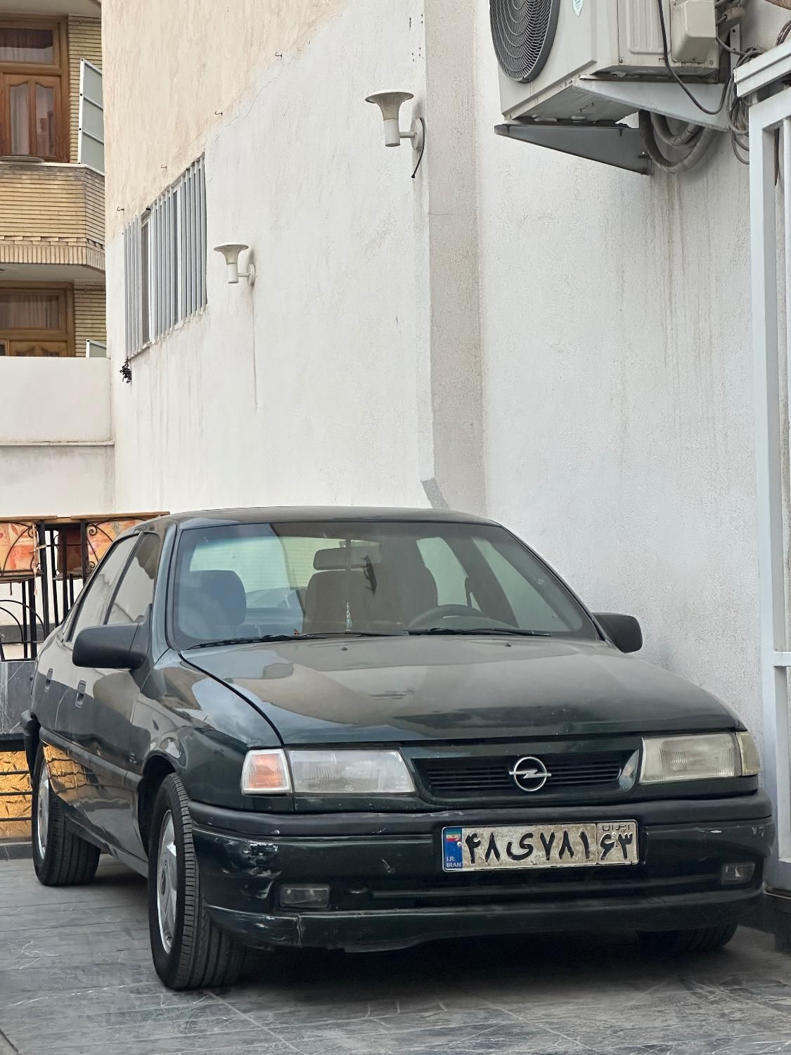 خودرو اپل، وکترا آگهی ann_19691063