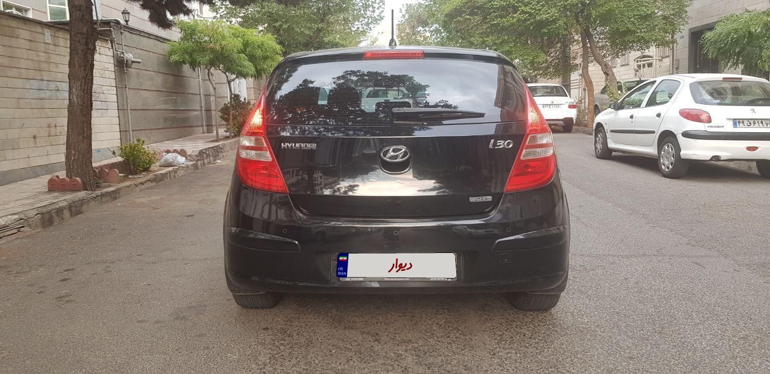 هیوندای i30 فول وارداتی - 2011