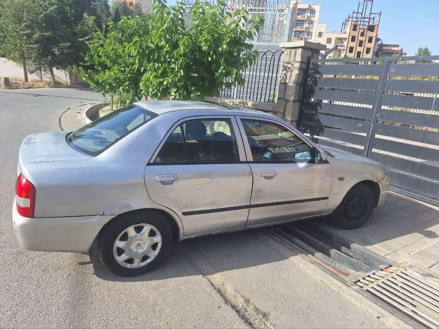 مزدا 323 اتوماتیک - 1383