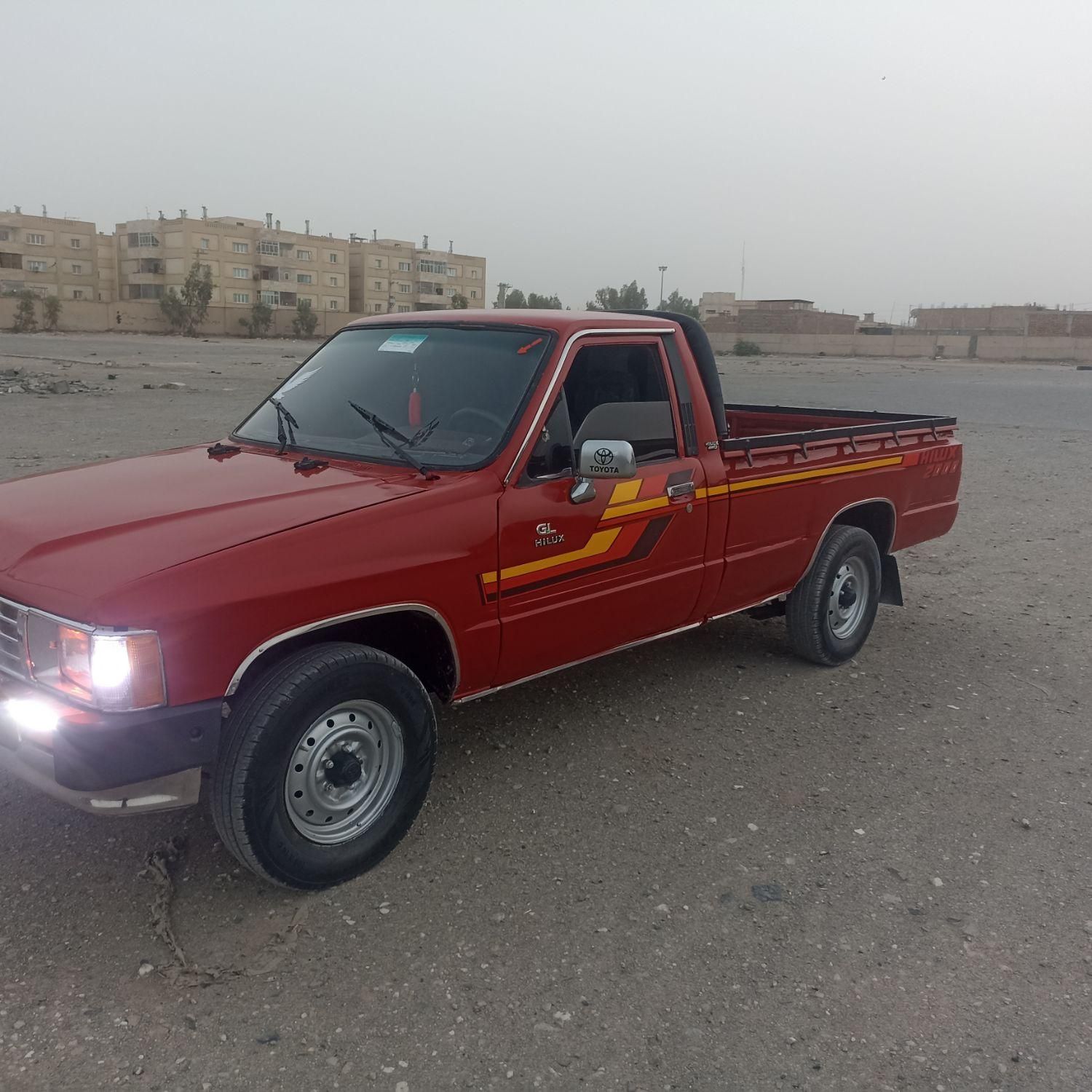 تویوتا کمری XLE - 1402