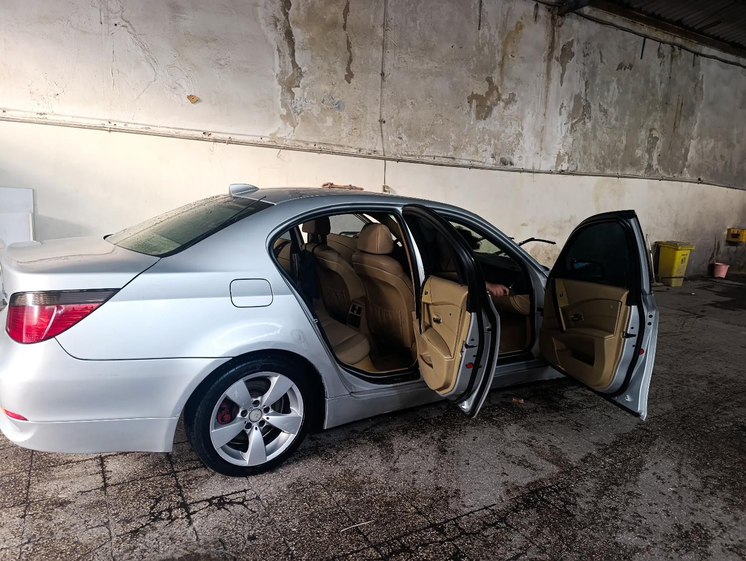 ب ام و سری 5 525i - 2005