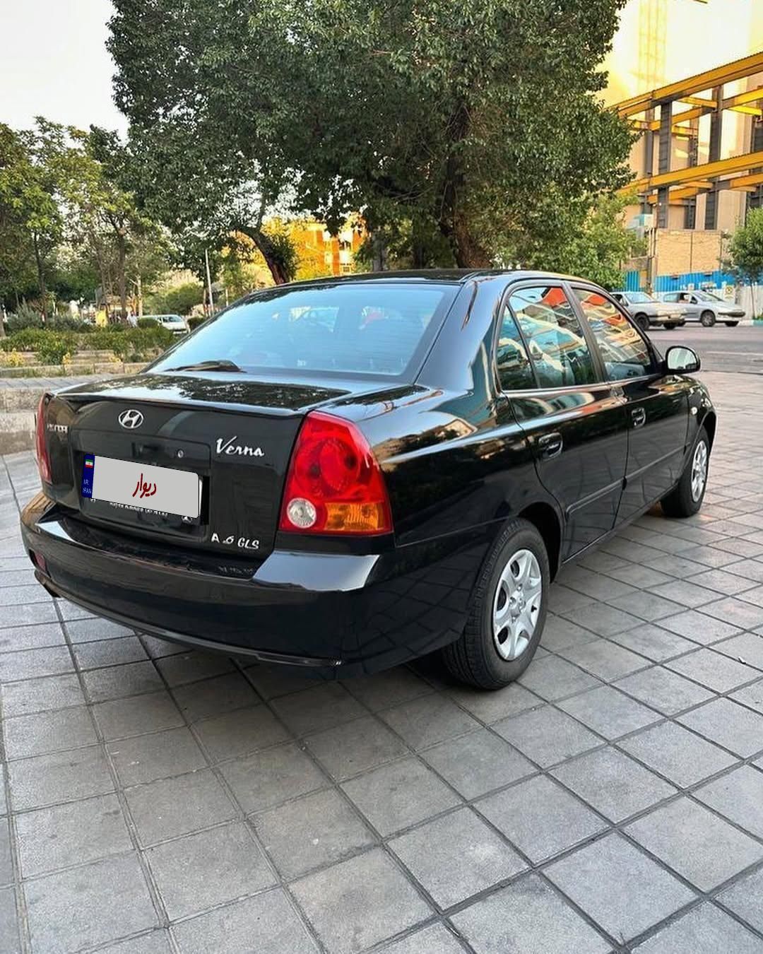 هیوندای ورنا اتوماتیک - 1386