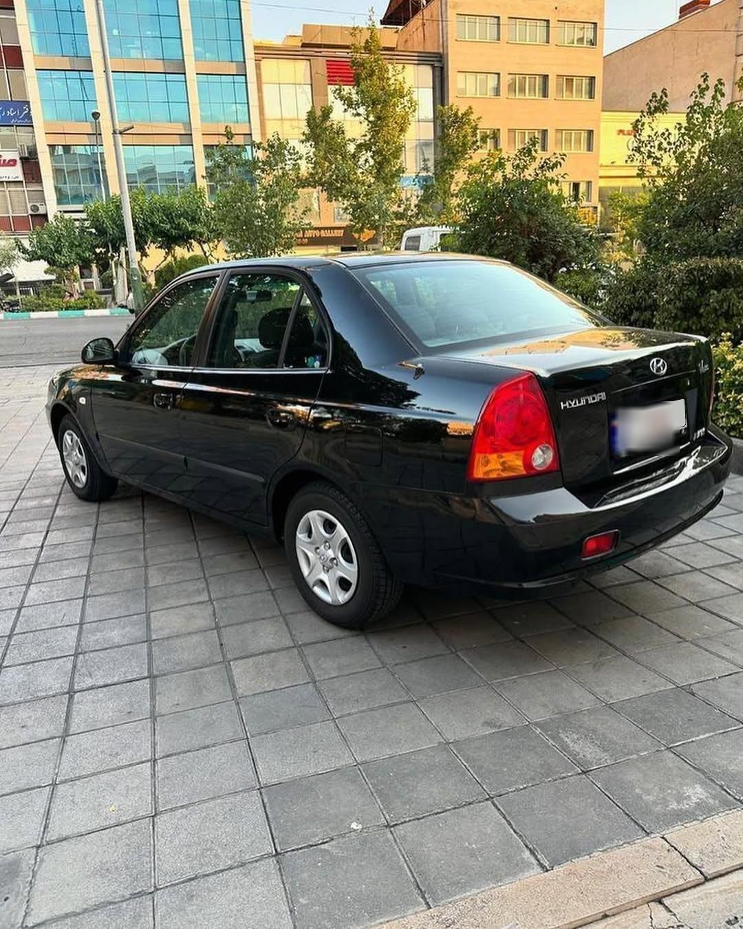 هیوندای ورنا اتوماتیک - 1386