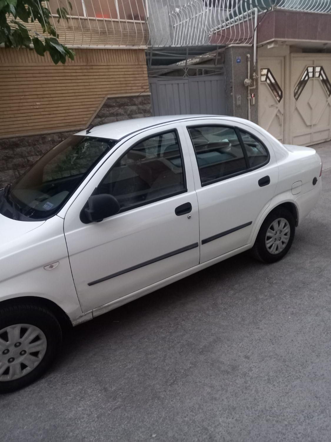 تیبا صندوق دار SX - 1399