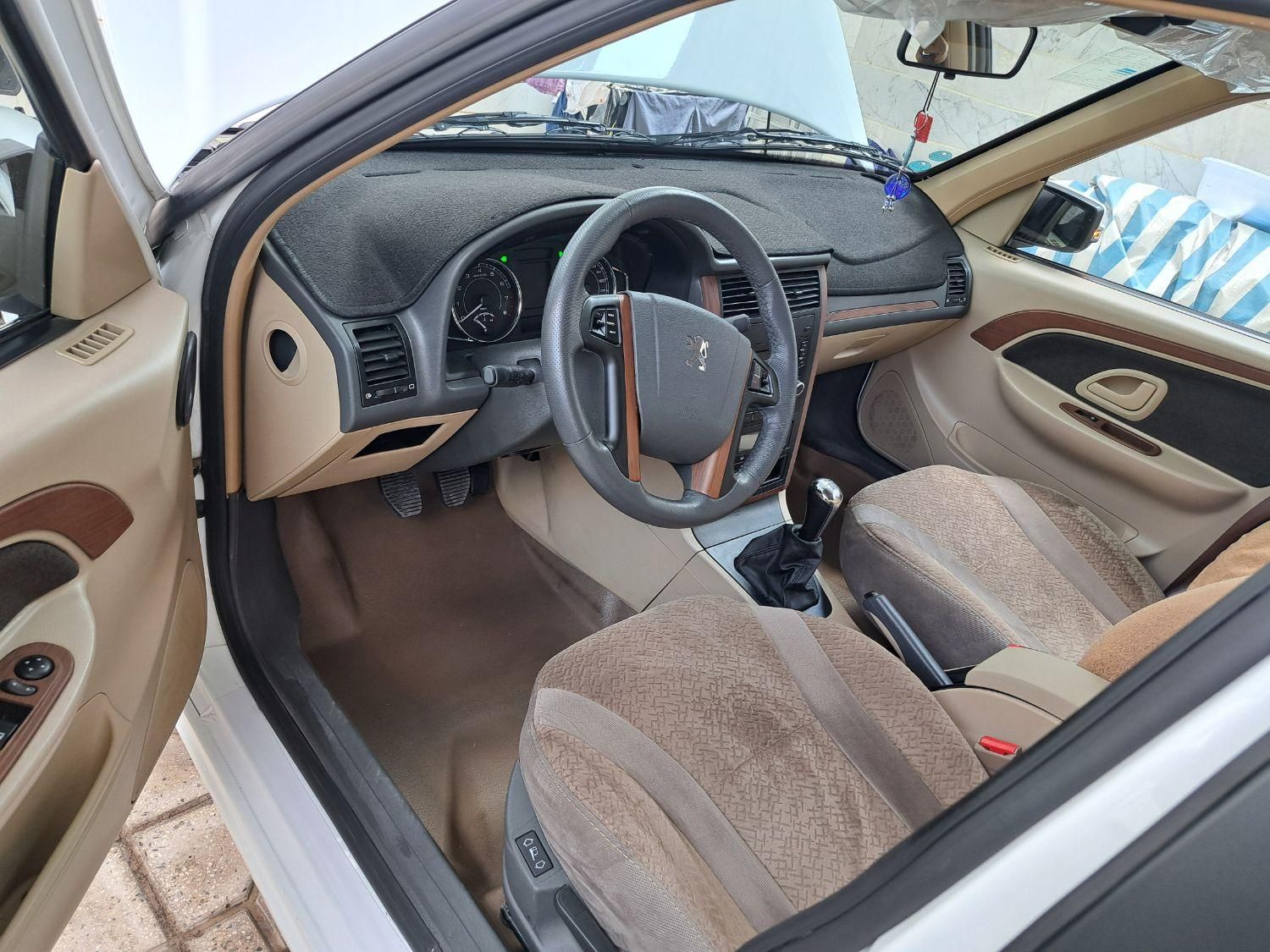 پژو پارس LX - 1400