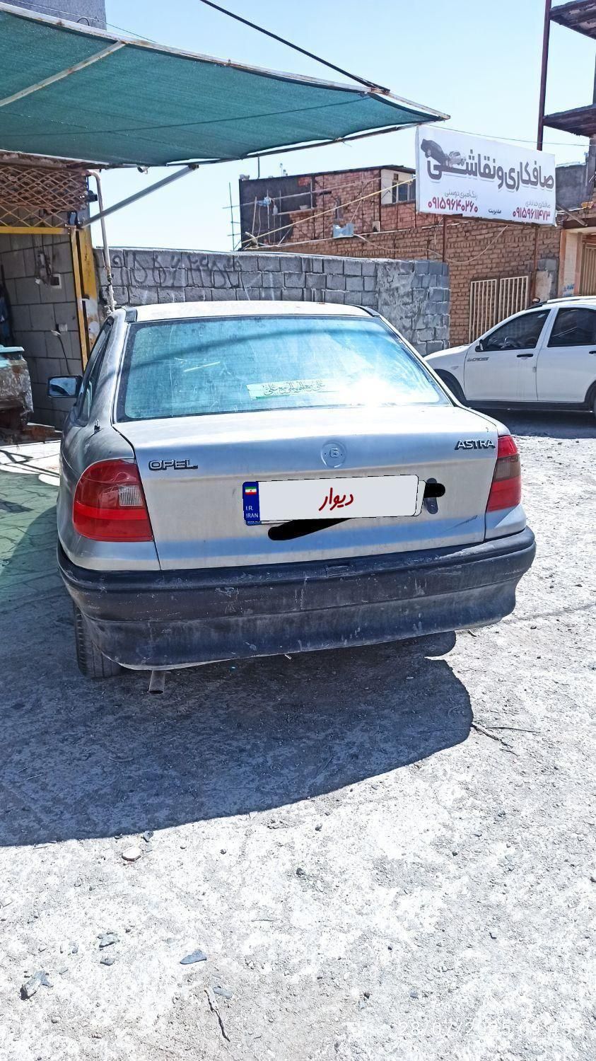 اپل آسترا هاچ بک 1600 شرکتی J - 1996