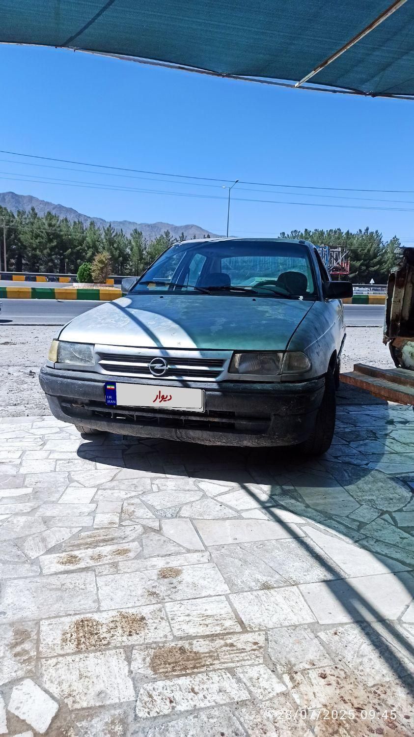 اپل آسترا هاچ بک 1600 شرکتی J - 1996
