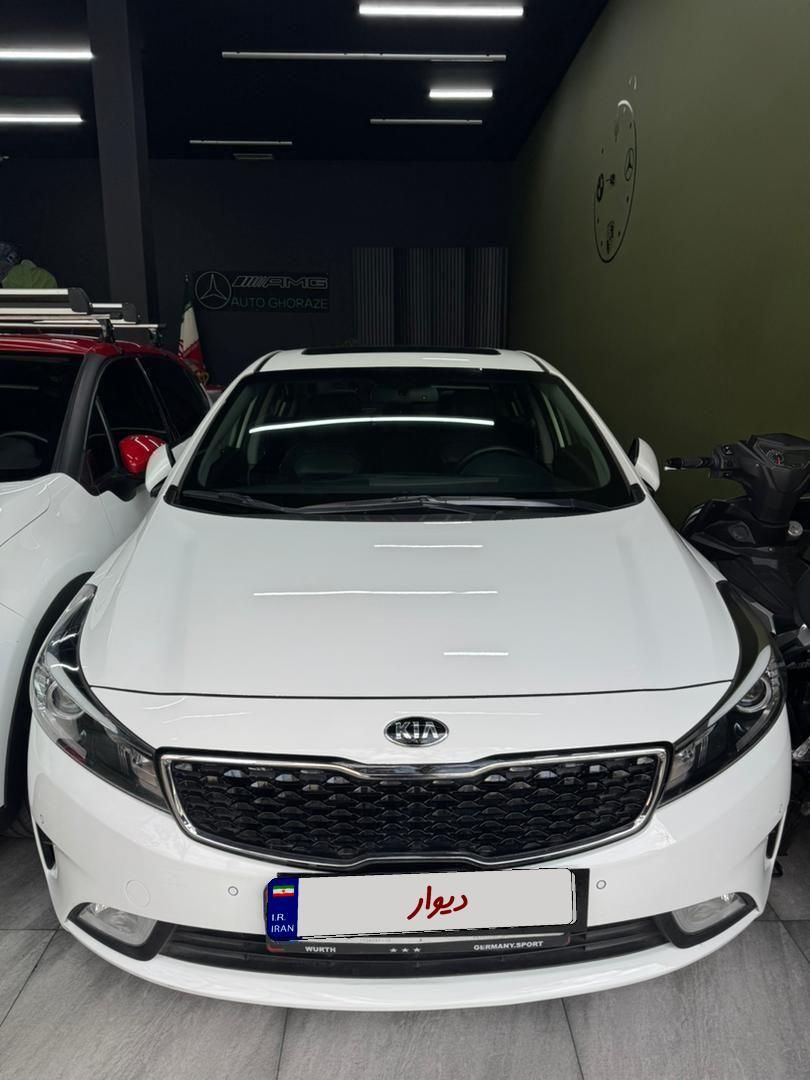 کیا سراتو 2.0 لیتر اتوماتیک GT لاین - 2017