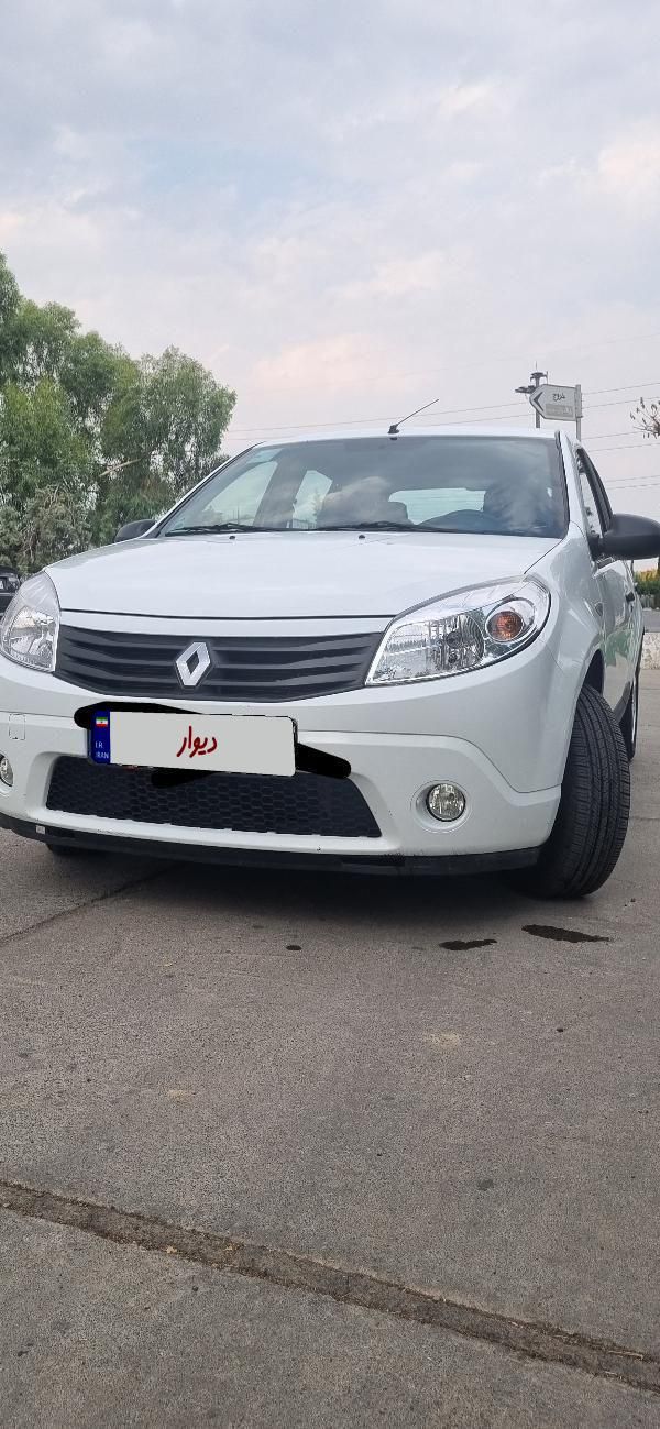 رنو ساندرو دنده ای - 1395